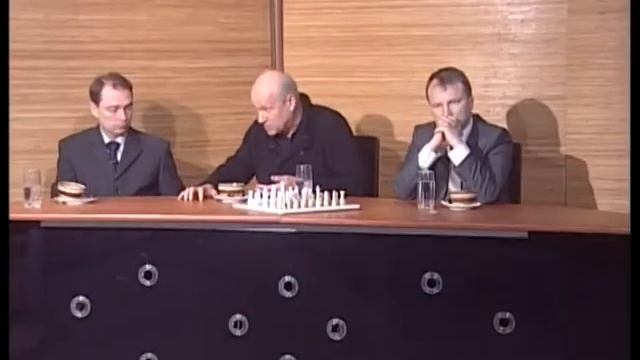 УКРАЇНСЬКИЙ КЛУБ: недоВЛАДА чи недоГРОМАДЯНИ? смотреть онлайн