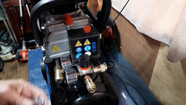 COMPRESSOR help needed. смотреть онлайн