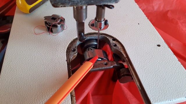 10 Reasons Your Sewing Machine Thread Keeps Breaking смотреть онлайн