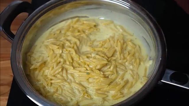 Schnelle One Pot Pasta mit Brokkoli I Penne in Brokkoli-Sahne-Soße I Vegetarisch смотреть онлайн