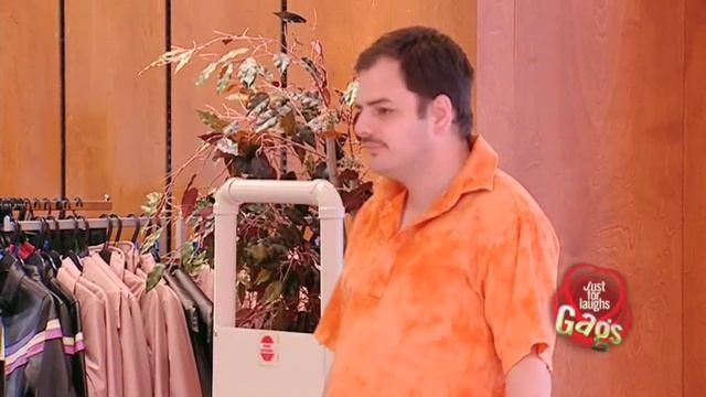 JFL Hidden Camera Pranks & Gags: Undercover Nun Thief смотреть онлайн