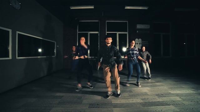 Konshens – Re Up (All My Drinkers) routine by Dima Petrovich & dancehall choreography by Alena Elin смотреть онлайн