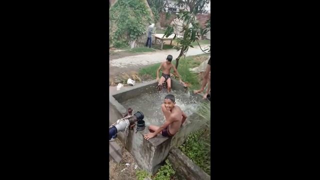 Gama ka swimming pool saini ek brand hai смотреть онлайн