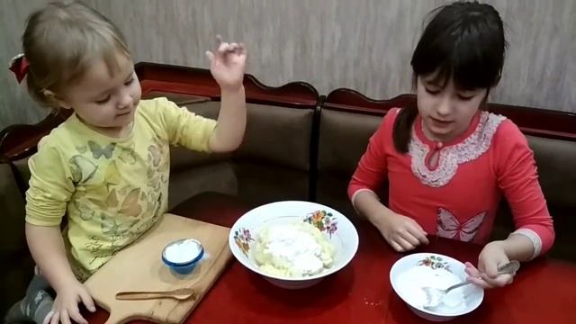Зрази з начинкою, яку так полюбляють дітки) смотреть онлайн