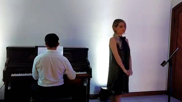 Arícia Becker - R. CHAPÍ - "Mi tio se figura" Zarzuela El Rey que rabió смотреть онлайн