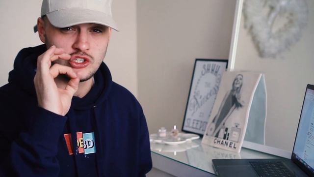 My Response.. (I cemented my head in a microwave) смотреть онлайн
