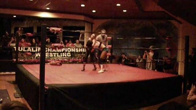 TCW Jan 7, 2012: MJ Aurora vs Su Yung смотреть онлайн