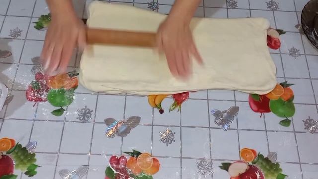 Слоённое лепёшка (Лачир) смотреть онлайн