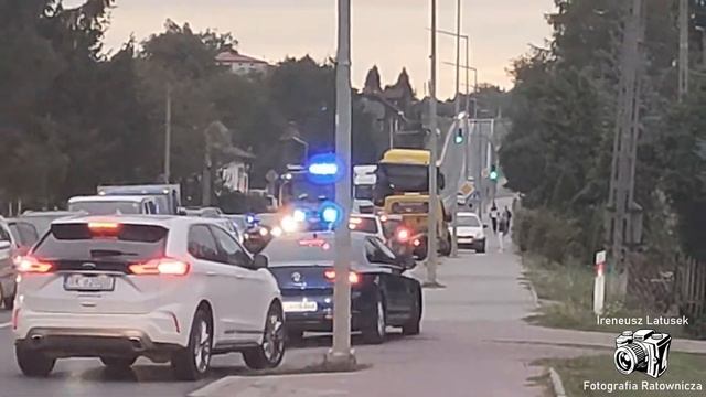 [TRĄBY]Alarmowo OSP KSRG Zagórz oraz dojazd alarmowy JRG PSP Sanok do pożaru busa смотреть онлайн