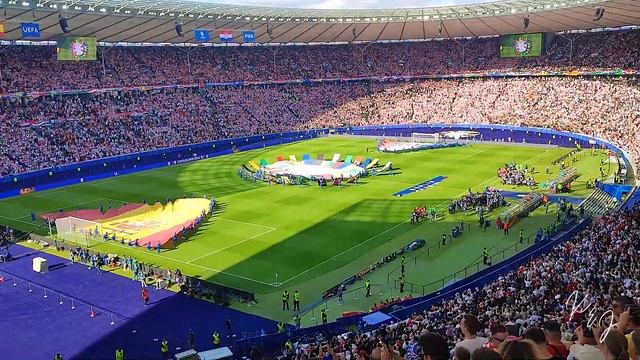 UEFA Euro 2024 Volunteer Experience *Ceremonies & Social Media Volunteers* | Kate & Jörn смотреть онлайн