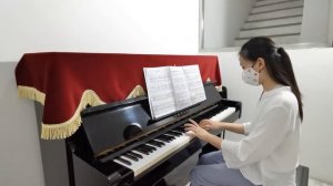 Shelby Amanda plays «El Matador» - by: Melody Bober
