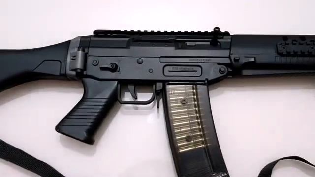 RIFLE AIRSOFT SIG SAUER 552 COMANDO SPRING CYBERGUN