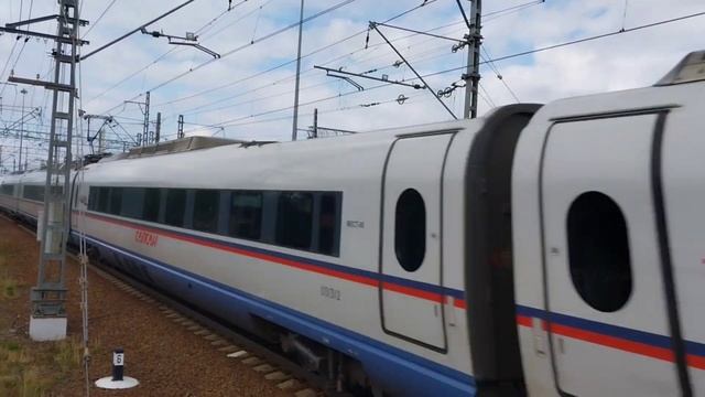 высокоскоростной Сапсан, Санкт-Петербург, Москва. следует через станцию Обухово. ОКТ.ЖД. смотреть онлайн