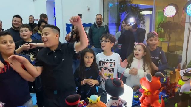 FESTA DE ANIVERSÁRIO DO PIERO START 11 ANOS TEMA STUMBLE GUYS - FAMÍLIA START смотреть онлайн