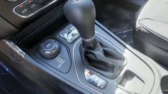 2022 Jeep Cherokee VAN NUYS LOS ANGELES SAN FERNANDO VALENCIA CANOGA PARK JE25477 смотреть онлайн