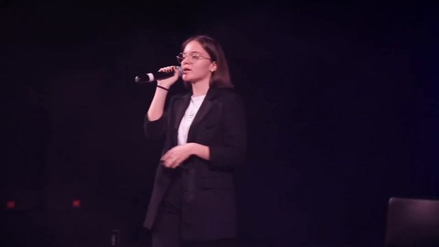 Арт-центр Sirius: Бересневич Диана - cover So Beautiful DPR IAN смотреть онлайн