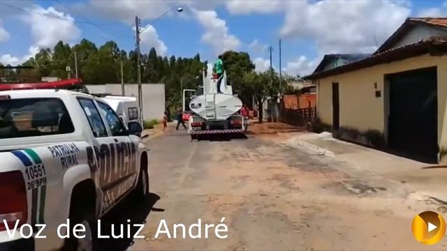 Incêndio na casa do Senhor Badu na Vila Felipe cidade de Corumbaíba смотреть онлайн