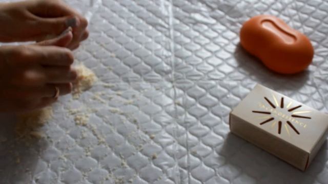 Режу и царапаю МЫЛО сухое и мягкое БЕЗ голоса \\ SOAP ASMR смотреть онлайн