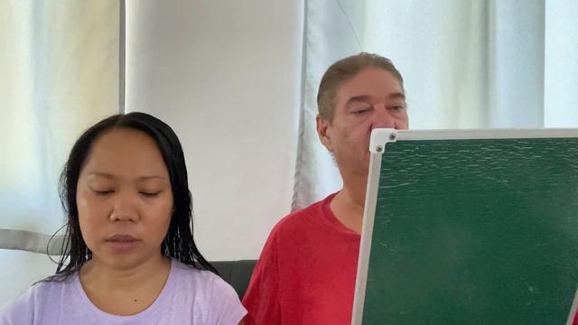 HOW TO SMILE IN THE PHILIPPINES смотреть онлайн