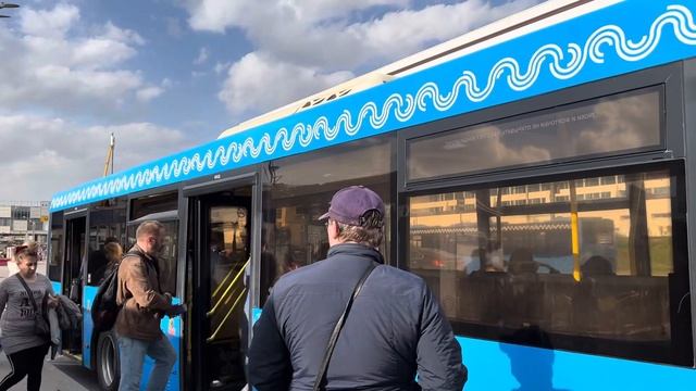 Автобус ЛиАЗ-5292.65 следует по маршруту 530 ”м. Братиславская - Грайвороново - м. Братиславская” смотреть онлайн