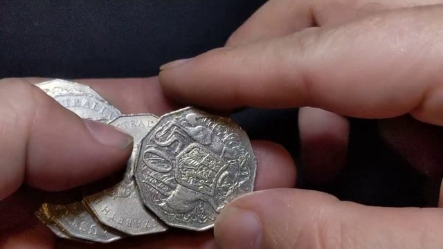 Good Old 50 Cent Coin Roll Hunt смотреть онлайн