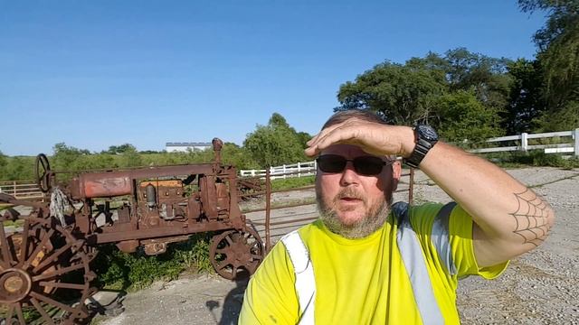 A 1915 - 1920 Farm Tractor My Grandfather had one... смотреть онлайн