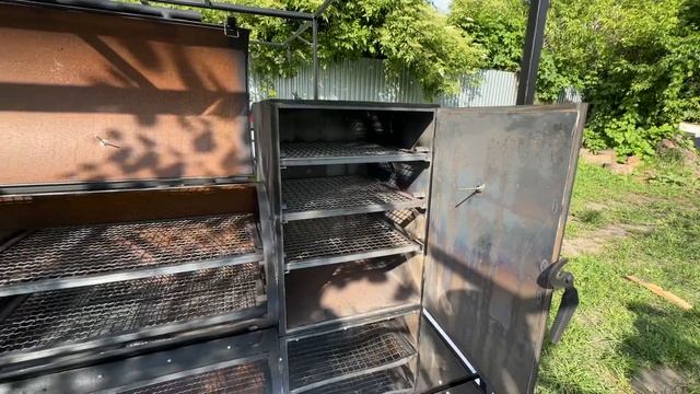 Польова кухня Мангальний комплекс Смокер Коптільня Барбекю мангал на причіпі на колесах смотреть онлайн