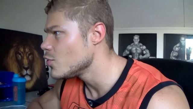 Q & A #3 | Posing | Mobility | Cutting | Cardio | Hunger | And More смотреть онлайн