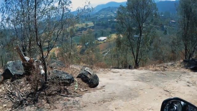 RIDING OFF ROAD (HONDA HORNET 160R) смотреть онлайн