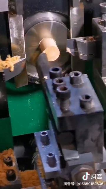 деревянный токарный станок смотреть онлайн