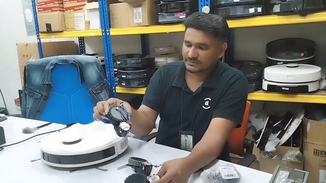 Ecovacs Deebot Wheel issues. How to Test Wheel Motor?? How to Fix Wheel Motor?? смотреть онлайн