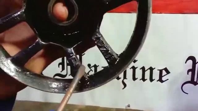 HOW TO FIT THE HANDWHEEL PART ON SEWING MACHINE | TUTORIAL смотреть онлайн