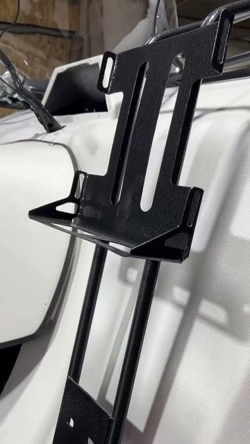 В какой регион может отправиться вездеход в белом цвете? #вездеход #болотоход #бездорожье #охота смотреть онлайн