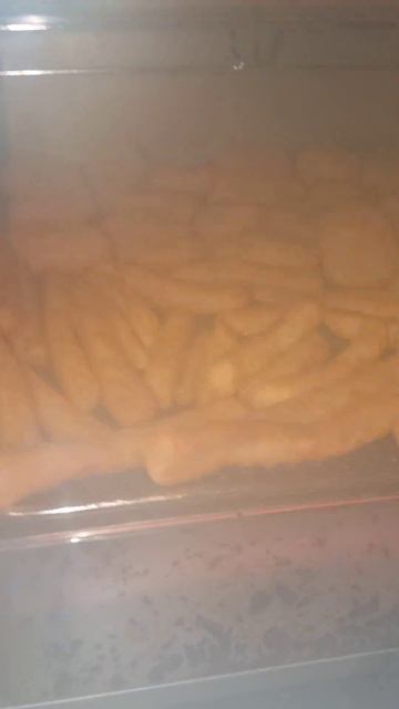 Chicken Nuggets And French Fries In The Air Fryer 🔥🔥🔥🔥🔥🔥 смотреть онлайн