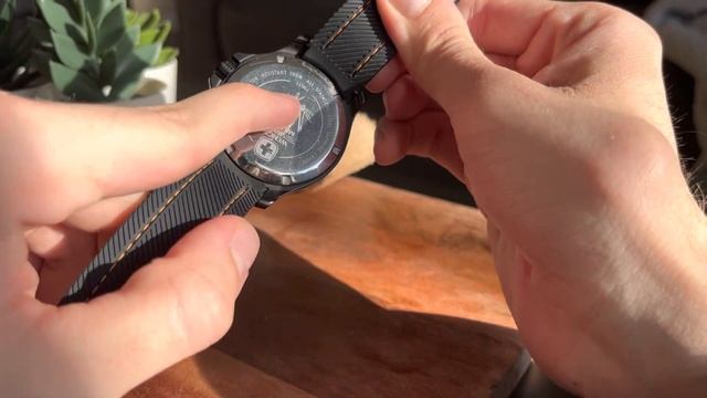 The Best Entry Level Swiss Watch!! | Wenger Swiss Military Sport Battalion смотреть онлайн