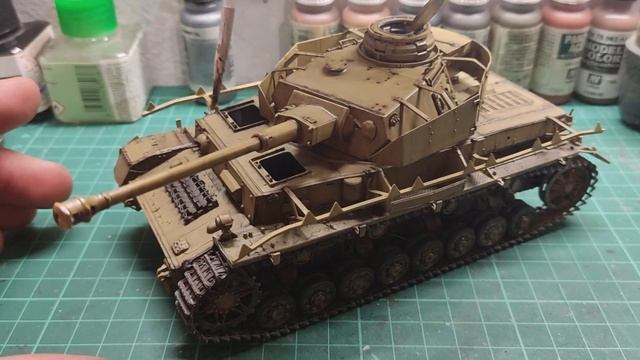 Panzer Kpfw. IV Ausf.H Mid 1/35 Scale Border Models BT-005 Part 7 Buddy Build With Ozzy