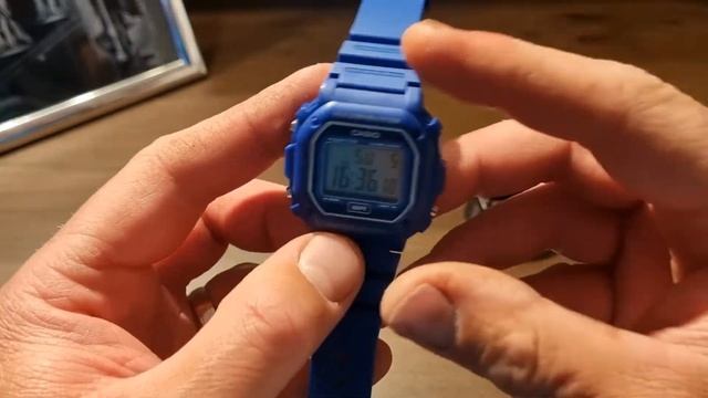 The best value watch under £25 in 2022, Casio F-108wh and F-91w смотреть онлайн