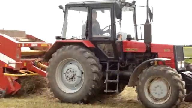MTZ 952 & METAL-FACH ; мтз 952 & METAL-FACH Прессованные сена смотреть онлайн