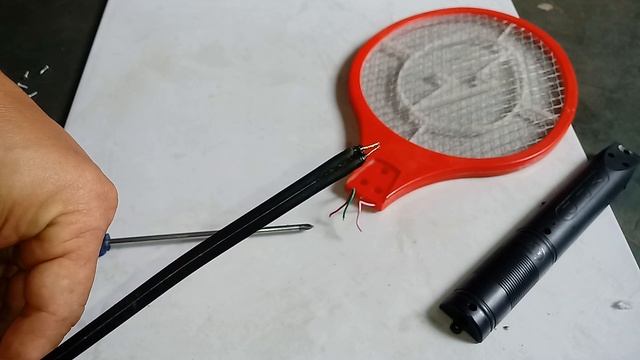 Acendedor de fogão caseiro,faça vc mesmo usando a raquete eletrica de matar mosquito смотреть онлайн
