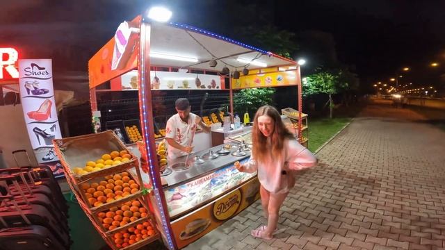 Ice cream, Turkey, Antalya Lara Beach. смотреть онлайн