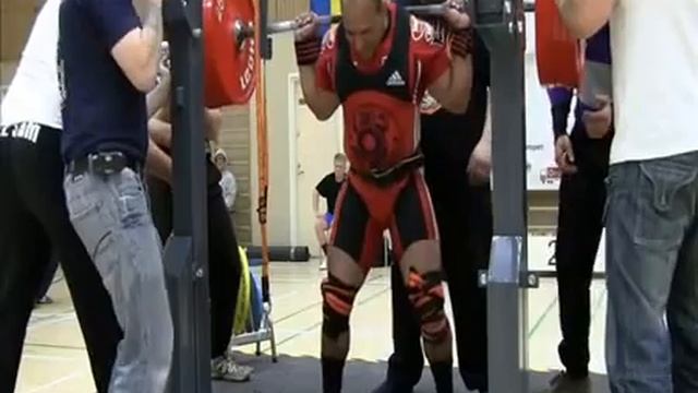 Dan Dumitrache - 639 lb Raw Squat @ 181 lbs (290@82.5 kgs) - (Belt and Wraps) смотреть онлайн