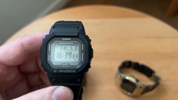 #065 Casio G-Shock 40 year old design (1983 DW-5000) transforms same design into GMW-B5000TFC-1