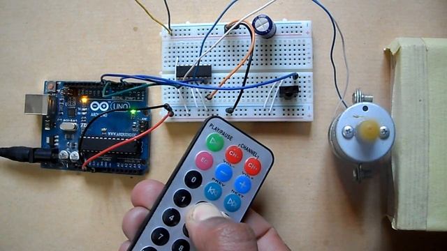 Arduino DC motor control with IR remote control смотреть онлайн