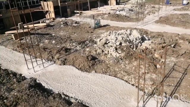 Субботние хлопоты. Рынок. Стройка. смотреть онлайн