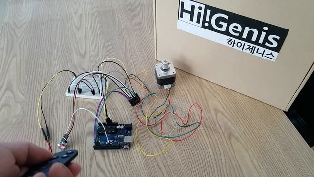 Arduino - Control the Step Motor with IR remote control смотреть онлайн