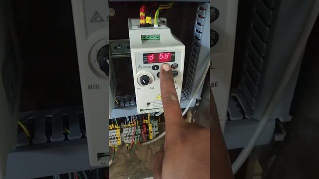 Delta drive VFD-L смотреть онлайн