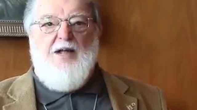 Manfred Max-Neef on economics, growth and development смотреть онлайн