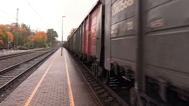 Тепловоз 2М62-1003 на ст. Торнякалнс / 2M62-1003 at Tornakalns station смотреть онлайн