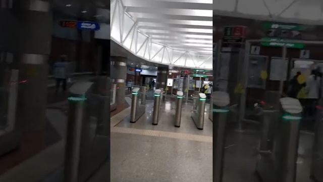 Станция метро пр. Славы. смотреть онлайн