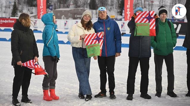 «Биатлон в сердце!». Флешмоб болельщиков на Альфа-Банк Кубке Содружества в Мурманске смотреть онлайн